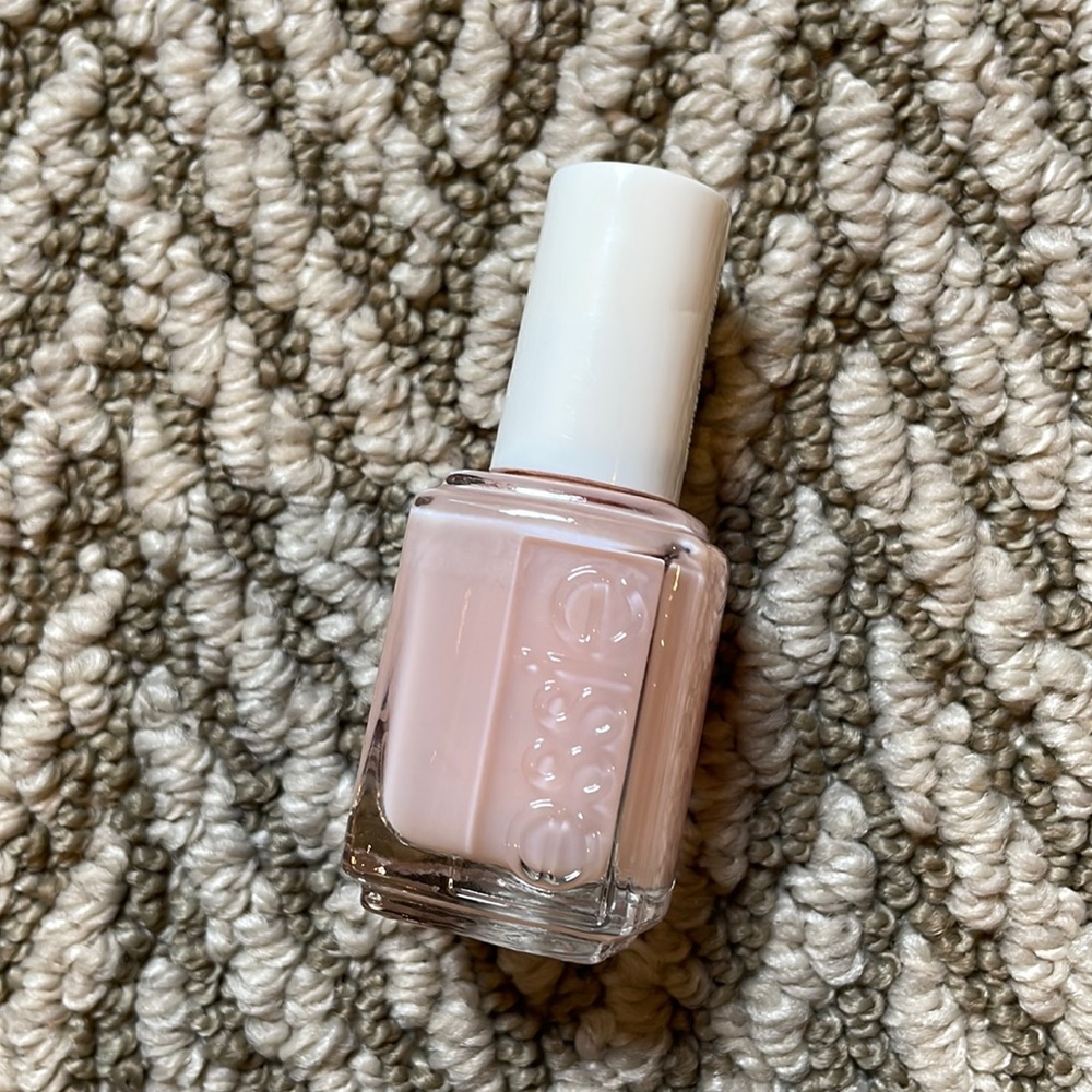 Essie “sugar daddy”